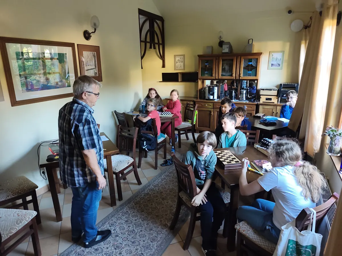 Trener przy pracy z grupą, I sesja Akademii w Polanicy-Zdroju