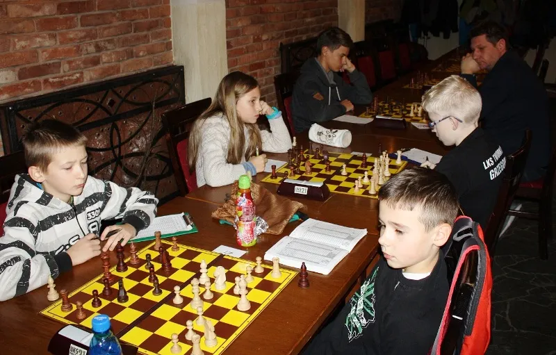 Starty Polonistów w różnych turniejach