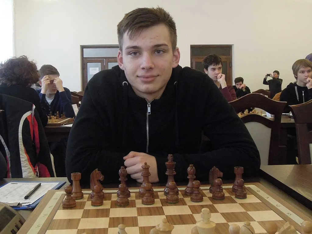 MP Juniorów: trudna piąta runda