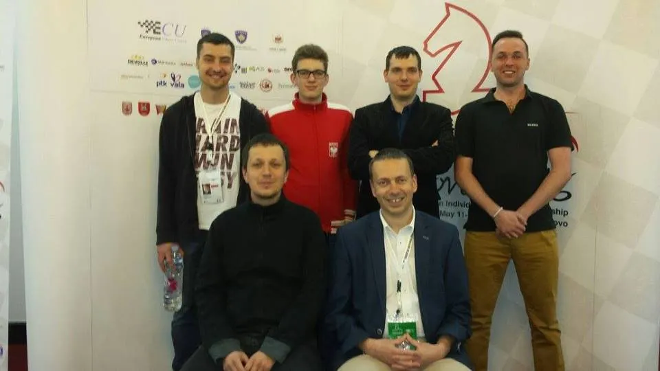 ME - runda 9: Zwycięstwo Darka, remis Mateusza