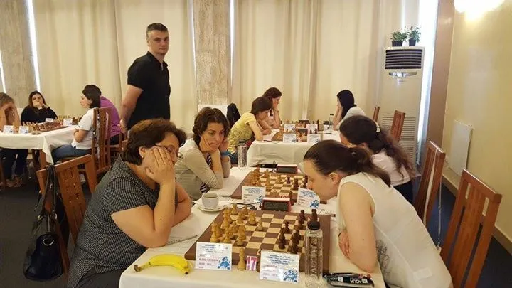 Mistrzostwa Europy Kobiet - runda 8: Jola goni czołówkę!