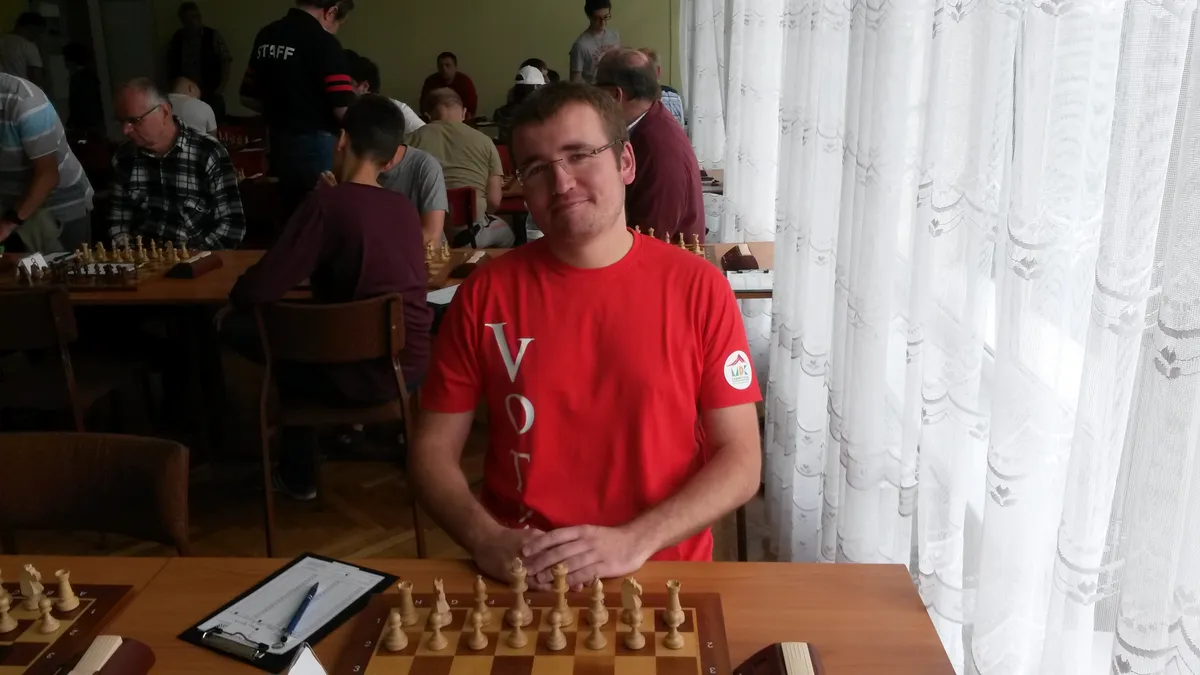 RELAX OPEN AVENA: Maciej Świcarz liderem!