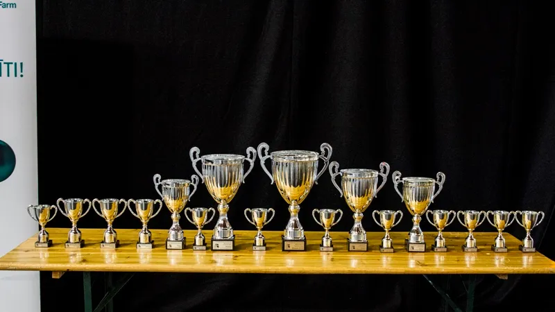 Turniej w Rydze – gra dwoje Polonistów