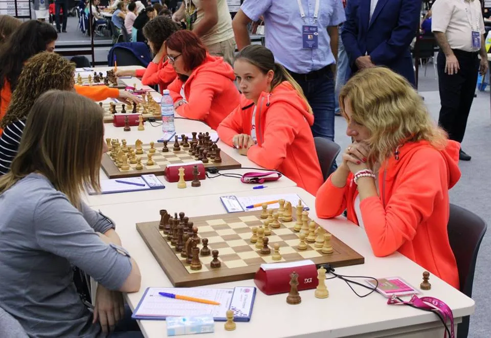 Olimpiada Szachowa: Panie nie zawiodły, Panowie przegrywają