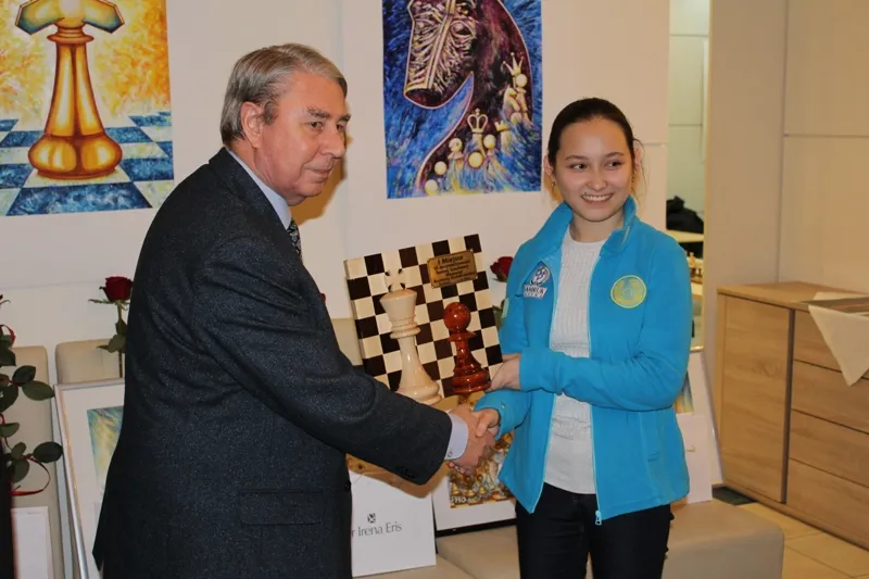 Arcymistrzowski Turniej Kobiet: Zhansaya Abdumalik zwycięża we Wrocławiu!