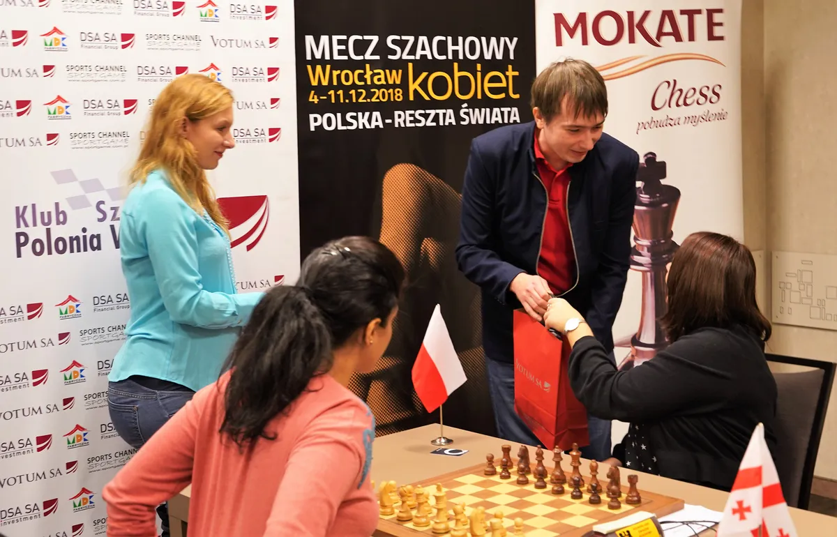 Dzień Polonii Wrocław na meczu Polska vs Reszta Świata
