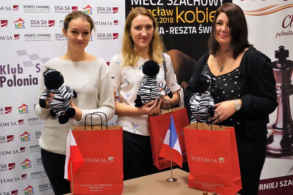 Dzień Polonii Wrocław na meczu Polska vs Reszta Świata