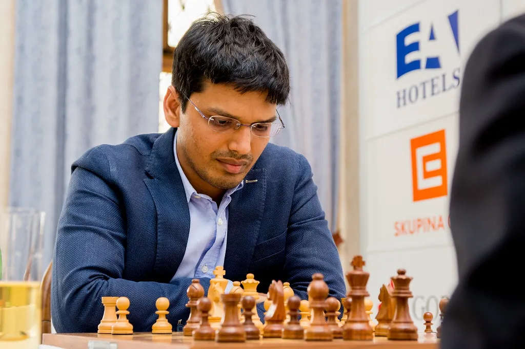 Ekstraliga 2019: Pentala Harikrishna przed mikrofonem