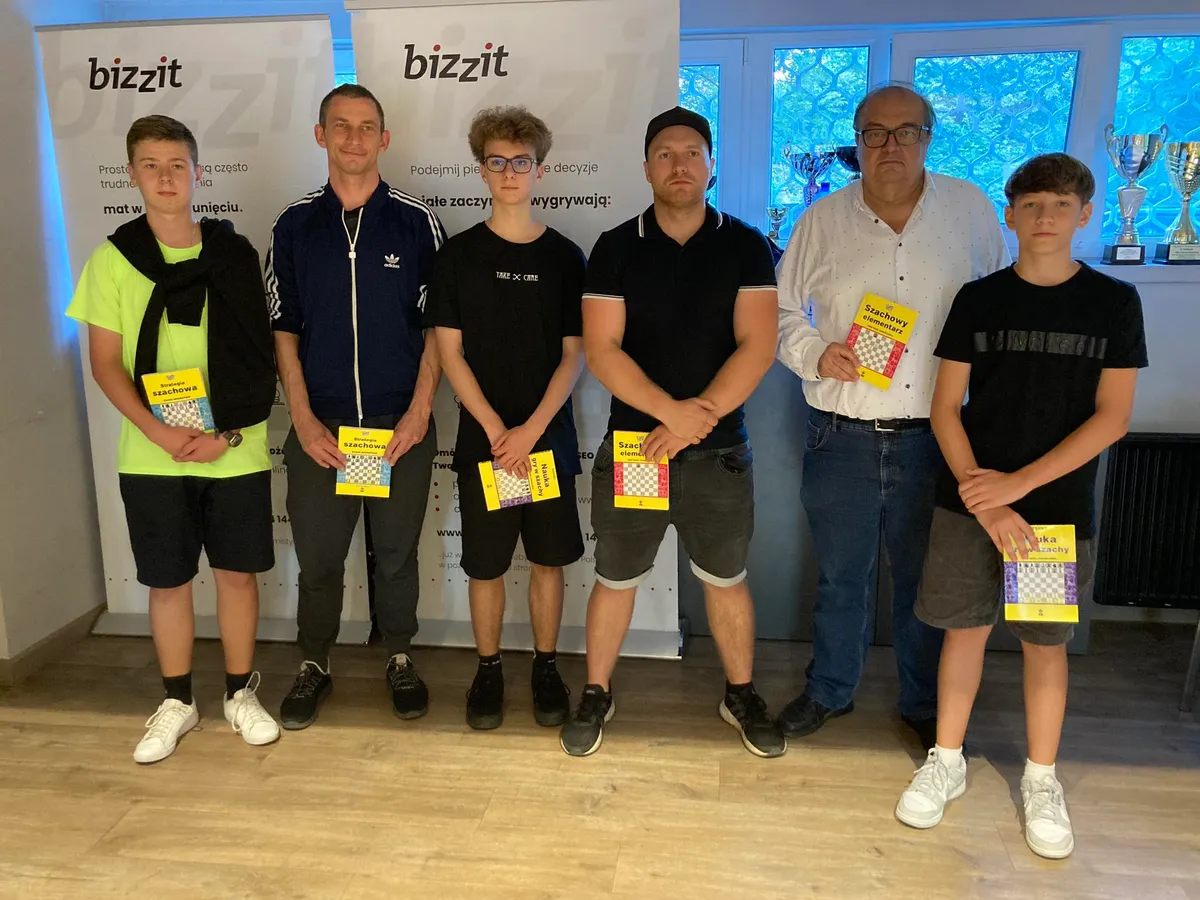 WAKACYJNY PIERWSZY KROK