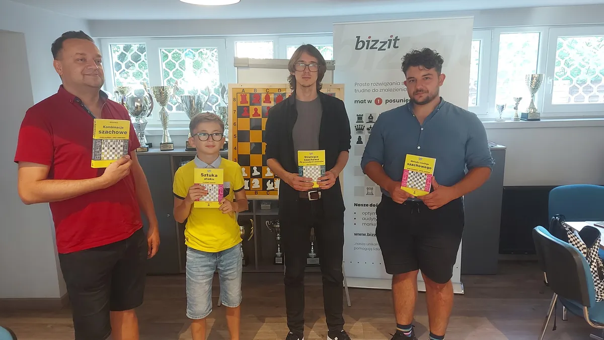 LIPCOWY DRUGI KROK ZAGRANY