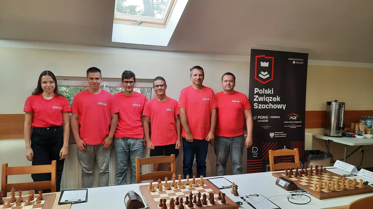 Młodzi szachiści Fundacji Polonia Wrocław walczą o awans do ekstraligi!