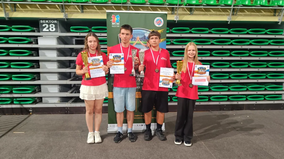 BLITZ - Juniorzy z 4 medalami