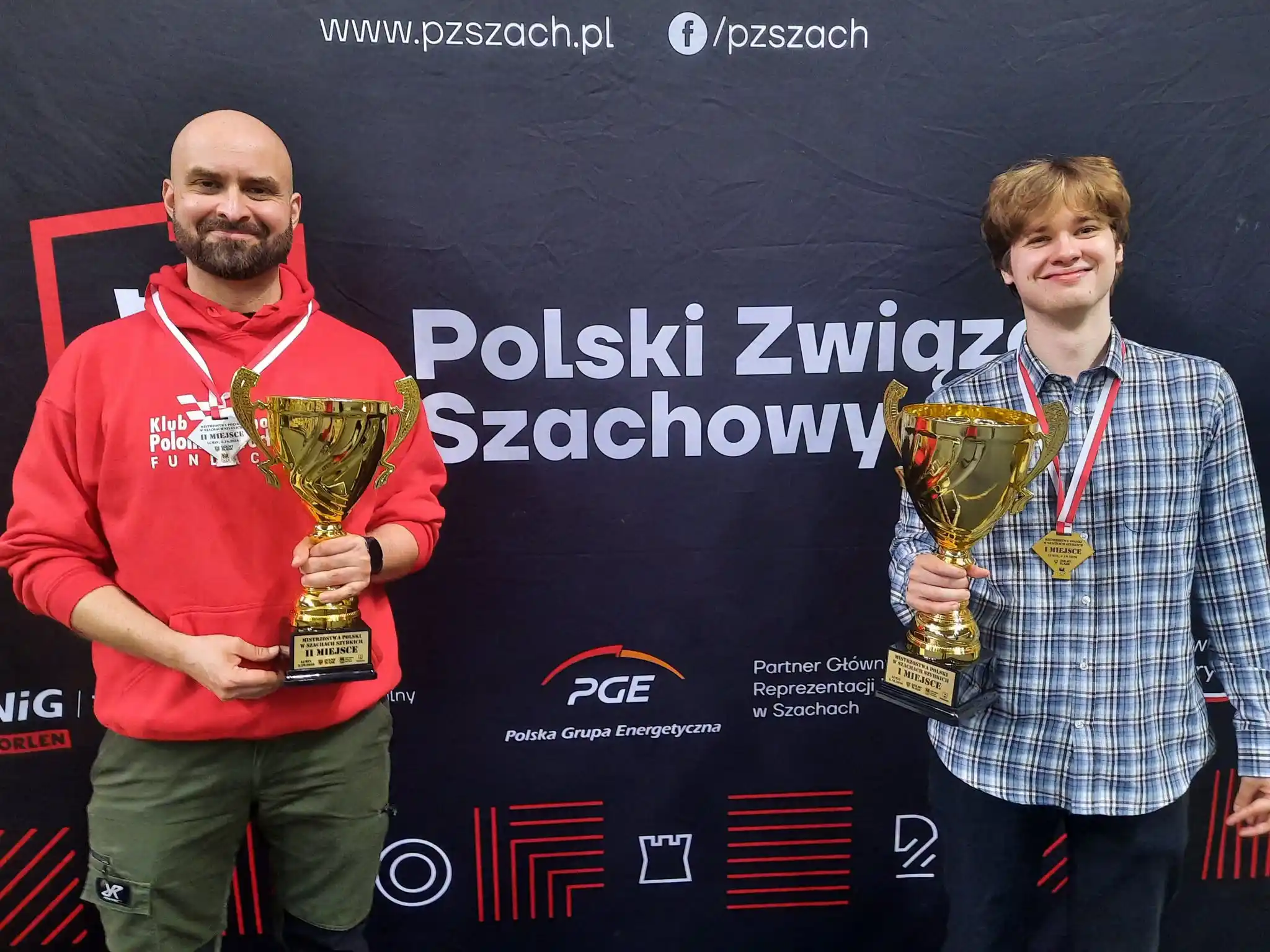 Gumularz z podwójną koroną!